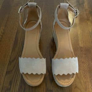 J Crew Suede Scalloped Platform Espadrille Wedge Sandals, Size 6.5